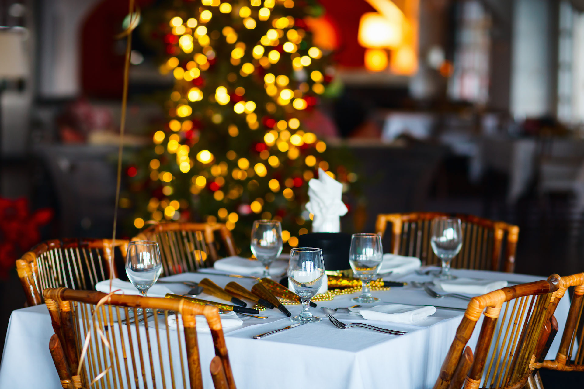 Beautiful table setting for Christmas party or New Year celebration in restaurant